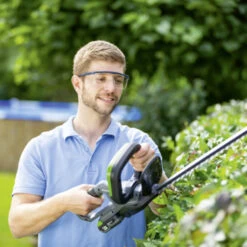 LUX 20V Heggenschaar + 2,0Ah Accu + Lader -Tuinonderhoud buiten 123 2440