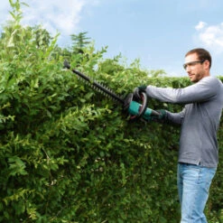 Bosch 18V Heggenschaar AHS 50-20 (zonder Accu) 16 Bosch 18V Heggenschaar AHS 50-20 (zonder Accu) -Tuinonderhoud buiten 123 2508