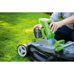 LUX 20V Accu Grasmaaier 33cm Incl. 2 Accu's 4,0Ah + Lader -Tuinonderhoud buiten 123 2529