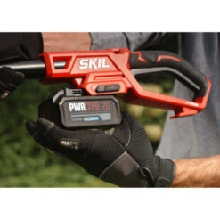 SKIL 20V Telescopische Heggenschaar 0640CA 45cm (zonder Accu) 17 SKIL 20V Telescopische Heggenschaar 0640CA 45cm (zonder Accu) -Tuinonderhoud buiten 123 2628