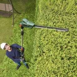 Bosch 18V Heggenschaar Telescopisch UniversalHedgePole (Incl. 2.5Ah Accu + Lader) -Tuinonderhoud buiten 123 2637