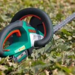 Bosch 36V Heggenschaar AdvancedHedgeCut 65cm (Incl. 2.0Ah Accu + Lader) 6 Bosch 36V Heggenschaar AdvancedHedgeCut 65cm (Incl. 2.0Ah Accu + Lader) -Tuinonderhoud buiten 123 3266
