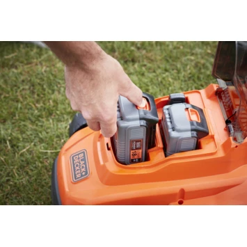 Black & Decker BLACK+DECKER 2x18V Grasmaaier BCMW33184L2-QW 33 Cm Incl. Twee 4,0 Ah Accu's 3 Black & Decker BLACK+DECKER 2x18V Grasmaaier BCMW33184L2-QW 33 Cm Incl. Twee 4,0 Ah Accu's - Afbeelding 3